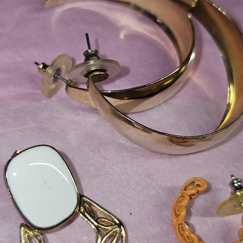 Earring Bundle - Picture 3 of 7